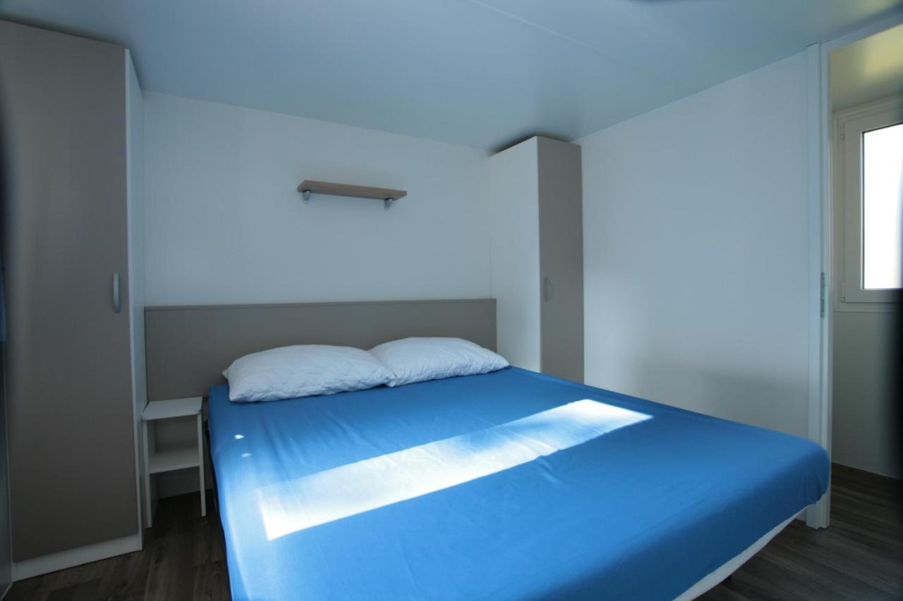 Camping Adria Mobile Home Park Umag Exterior foto