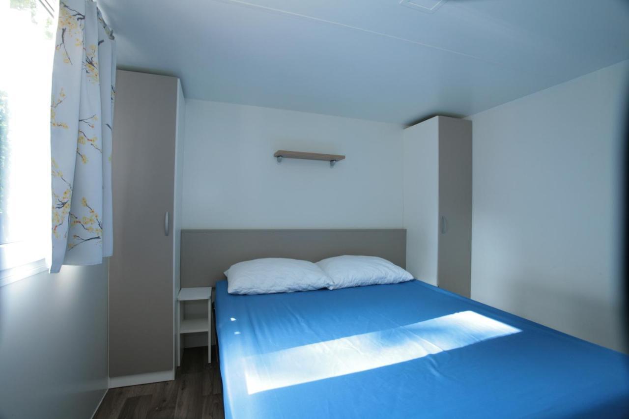 Camping Adria Mobile Home Park Umag Exterior foto